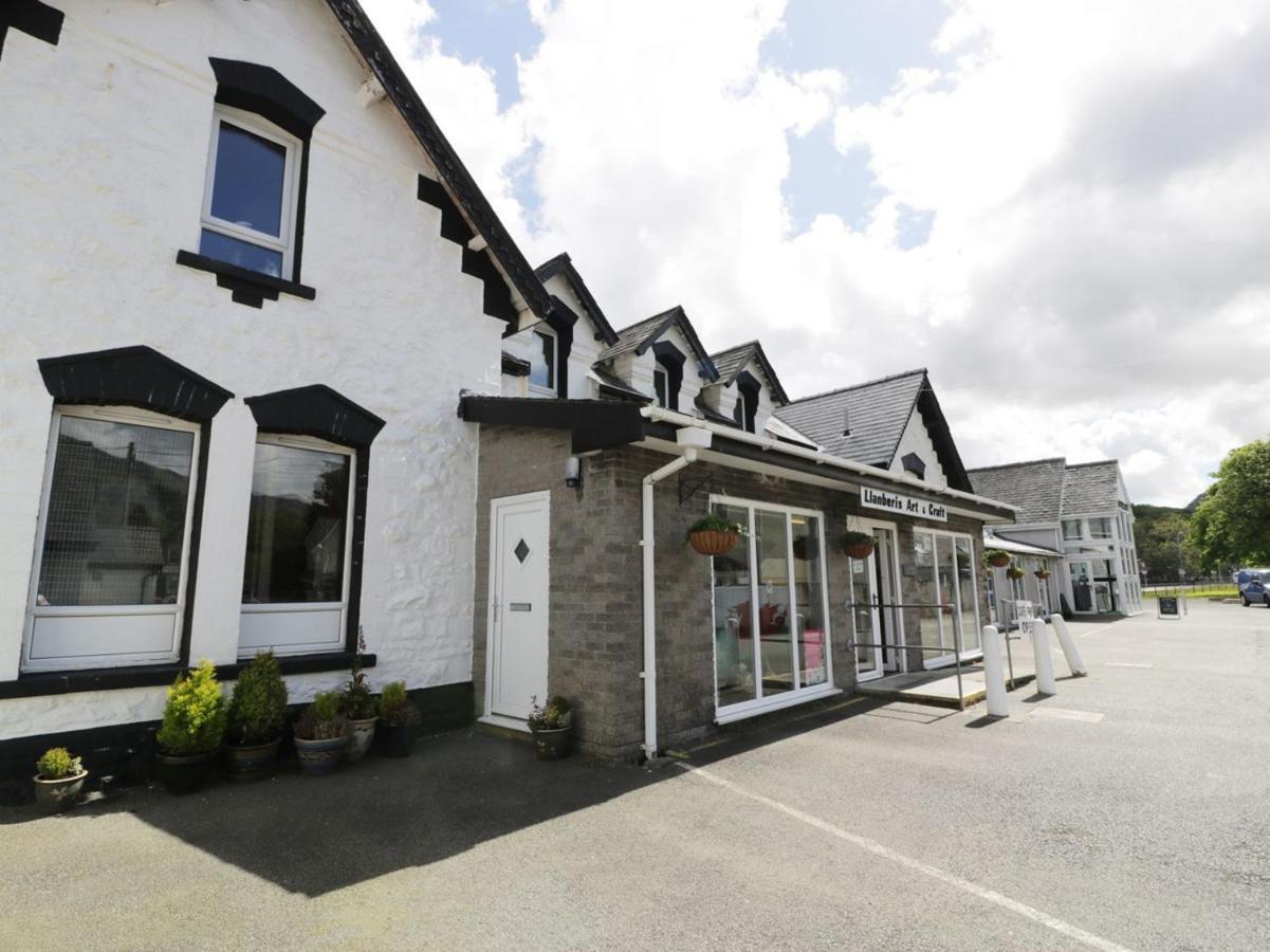 Station Apartment Llanberis Eksteriør bilde